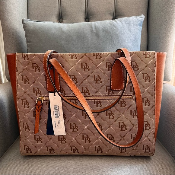 Dooney & Bourke Jacquard Maxi Quilt Ashton Tote - Picture 9 of 9